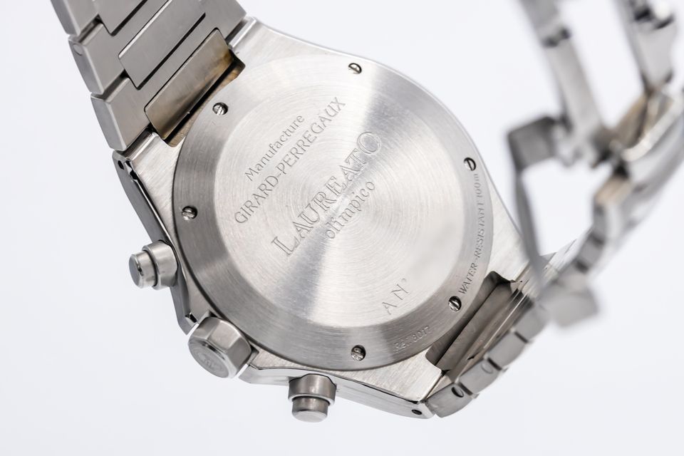 Girard Perregaux Laureato 8017 Image 4